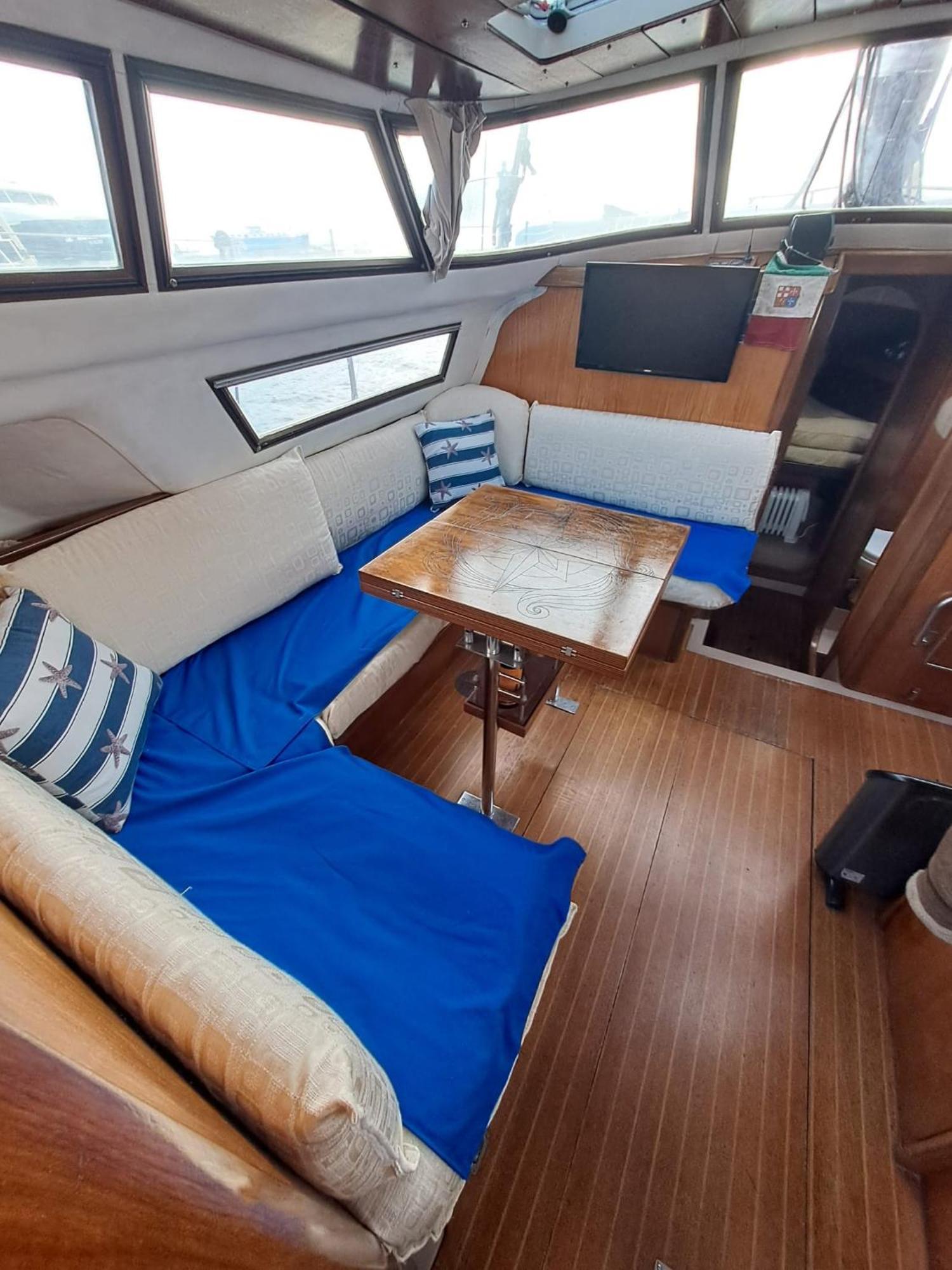 Bed & Boat Brezza Del Mare Hotel Viareggio Exterior photo